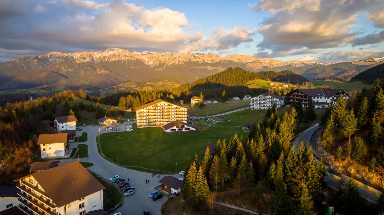 Cheile Gradistei Fundata Resort ภายนอก รูปภาพ