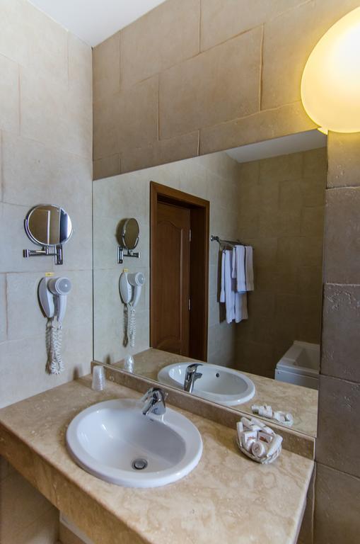 Cheile Gradistei Fundata Resort ภายนอก รูปภาพ