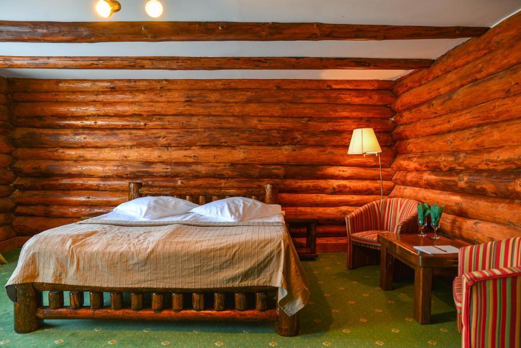 Cheile Gradistei Fundata Resort ภายนอก รูปภาพ